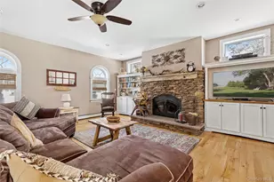 196 High Meadow Ln, Jamesport, NY 11901 - Photo 4