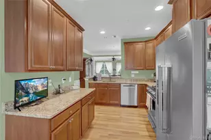 67 Warwick Dr, Massapequa, NY 11758 - Photo 10