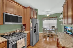 67 Warwick Dr, Massapequa, NY 11758 - Photo 6