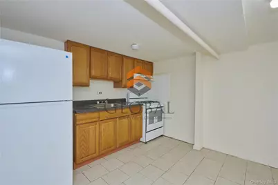 865 E 215th Street, Bronx, NY 10467 - Photo 46