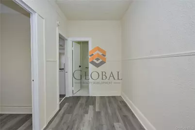 865 E 215th Street, Bronx, NY 10467 - Photo 4