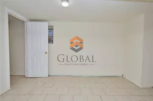 865 E 215th St, Bronx, NY 10467 - Photo 44