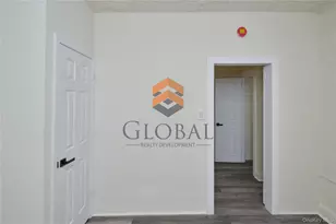 865 E 215th St, Bronx, NY 10467 - Photo 28