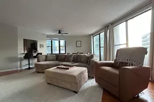 10 Cottage Pl, White Plains, NY 10601 - Photo 4