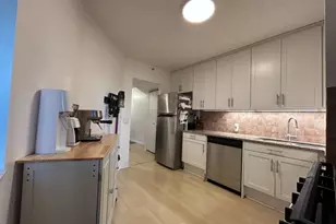 10 Cottage Pl, White Plains, NY 10601 - Photo 6