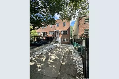 1045 E 228th Street, Bronx, NY 10466 - Photo 1