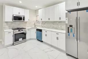 103-34 110th St, Richmond Hill, NY 11419 - Photo 16