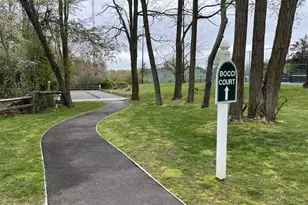 824 Birchwood Park Dr, Middle Island, NY 11953 - Photo 38