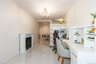 90 Schenck Avenue #3P, Great Neck, NY 11021 - Photo 10