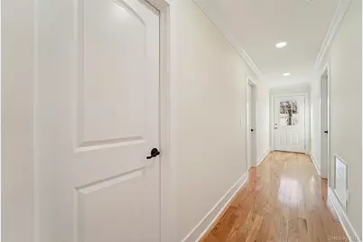 219 Mile Square Road, Yonkers, NY 10701 - Photo 40