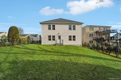 219 Mile Square Road, Yonkers, NY 10701 - Photo 46