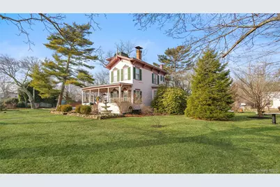 449 Montauk Highway, East Moriches, NY 11940 - Photo 2