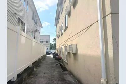 80-29 57th Street, Glendale, NY 11385 - Photo 2