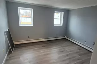 [Address not provided], East Islip, NY 11730 - Photo 4