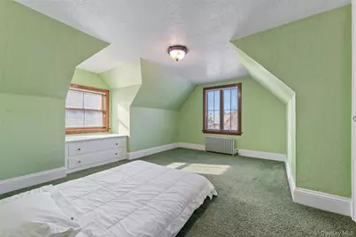 7717 82nd Street, Glendale, NY 11385 - Photo 18