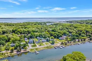 5415 Skunk Ln, Cutchogue, NY 11935 - Photo 18