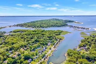 5415 Skunk Ln, Cutchogue, NY 11935 - Photo 20