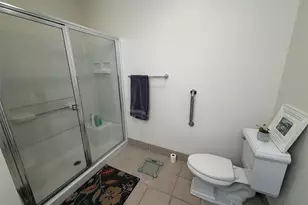 117 Pond View Dr, Port Washington, NY 11050 - Photo 14