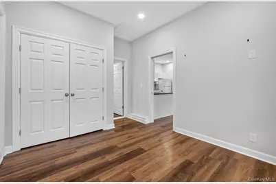 6 Greg Lane, East Northport, NY 11731 - Photo 8