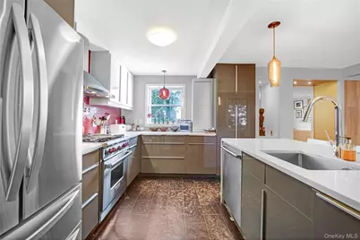 2253 Edsall Avenue, Bronx, NY 10463 - Photo 1