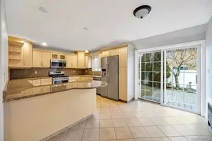 2585 Oceanside Rd, Oceanside, NY 11572 - Photo 6