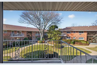 1 Toms Point Lane #6J, Port Washington, NY 11050 - Photo 20