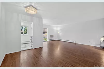 1 Toms Point Lane #6J, Port Washington, NY 11050 - Photo 6