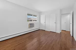 1 Toms Point Ln, Port Washington, NY 11050 - Photo 14