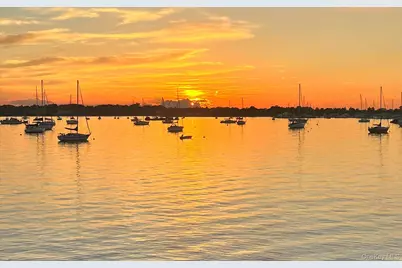 1 Toms Point Lane #6J, Port Washington, NY 11050 - Photo 46