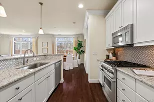 1 Christie Pl, Scarsdale, NY 10583 - Photo 8