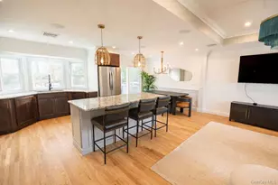 159 East Dr, Massapequa, NY 11758 - Photo 4