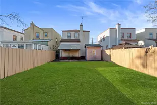 134-33 231st St, Springfield Gardens, NY 11413 - Photo 30