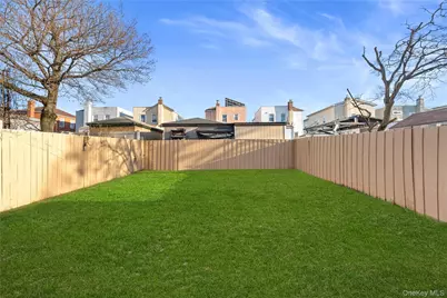 13433 231st Street, Springfield Gardens, NY 11413 - Photo 32