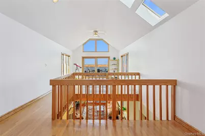 991 W Park Avenue, Long Beach, NY 11561 - Photo 24