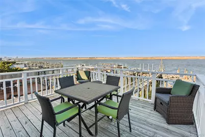 991 W Park Avenue, Long Beach, NY 11561 - Photo 34