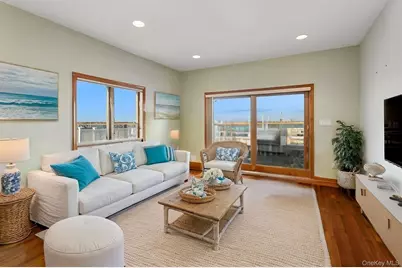 991 W Park Avenue, Long Beach, NY 11561 - Photo 10