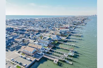 991 W Park Avenue, Long Beach, NY 11561 - Photo 44