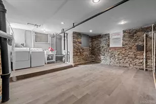 128 Kimball Terrace, Yonkers, NY 10704 - Photo 30