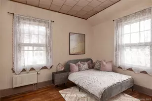 93-23 219th St, Queens Village, NY 11428 - Photo 10