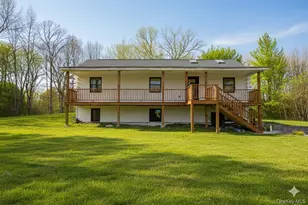 281 Falls Rd, Hudson, NY 12534 - Photo 26