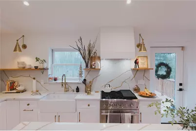 281 Falls Road, Hudson, NY 12534 - Photo 2