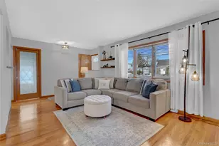 57 Roosevelt Dr, Bethpage, NY 11714 - Photo 4