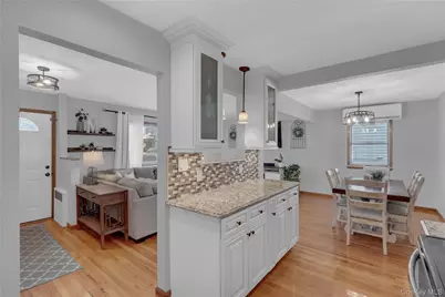 57 Roosevelt Drive, Bethpage, NY 11714 - Photo 8