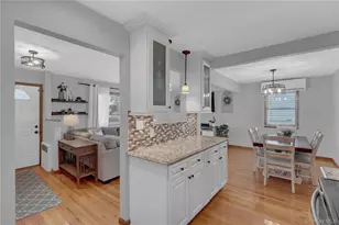 57 Roosevelt Dr, Bethpage, NY 11714 - Photo 8