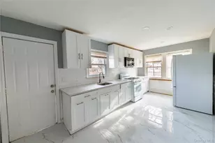 345 Elmore St, Central Islip, NY 11722 - Photo 6