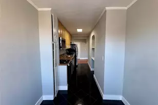 302 E Broadway, Long Beach, NY 11561 - Photo 8