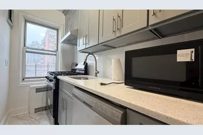 112-15 72nd Road #602, Forest Hills, NY 11375 - Photo 4