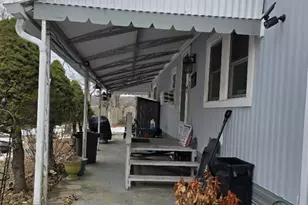 703 Fresh Pond Ave, Calverton, NY 11933 - Photo 4