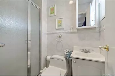 345 Concord Avenue, East Meadow, NY 11554 - Photo 18