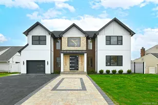 39 Forest Ln, Westbury, NY 11590 - Photo 2